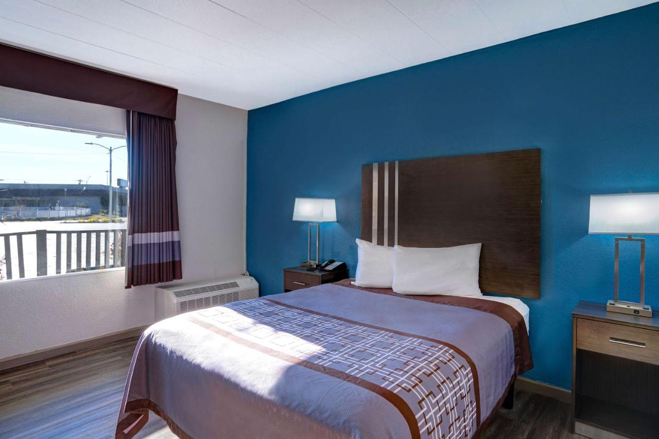 Motel 6 Burlington Luaran gambar