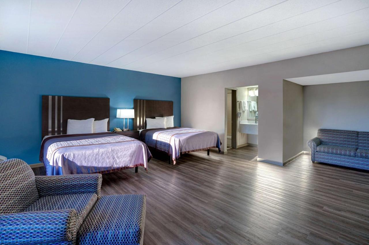 Motel 6 Burlington Luaran gambar