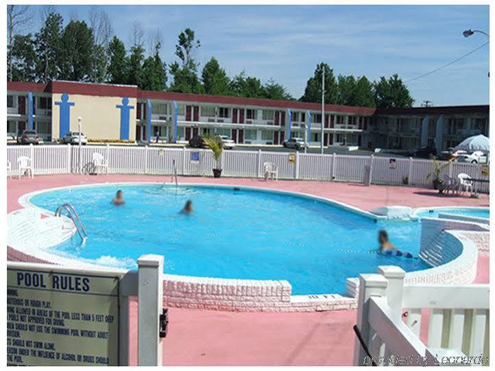 Motel 6 Burlington Luaran gambar