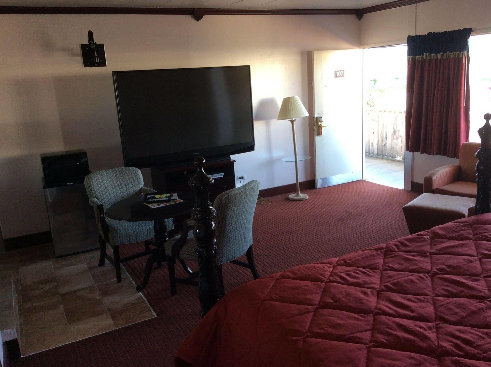 Motel 6 Burlington Luaran gambar