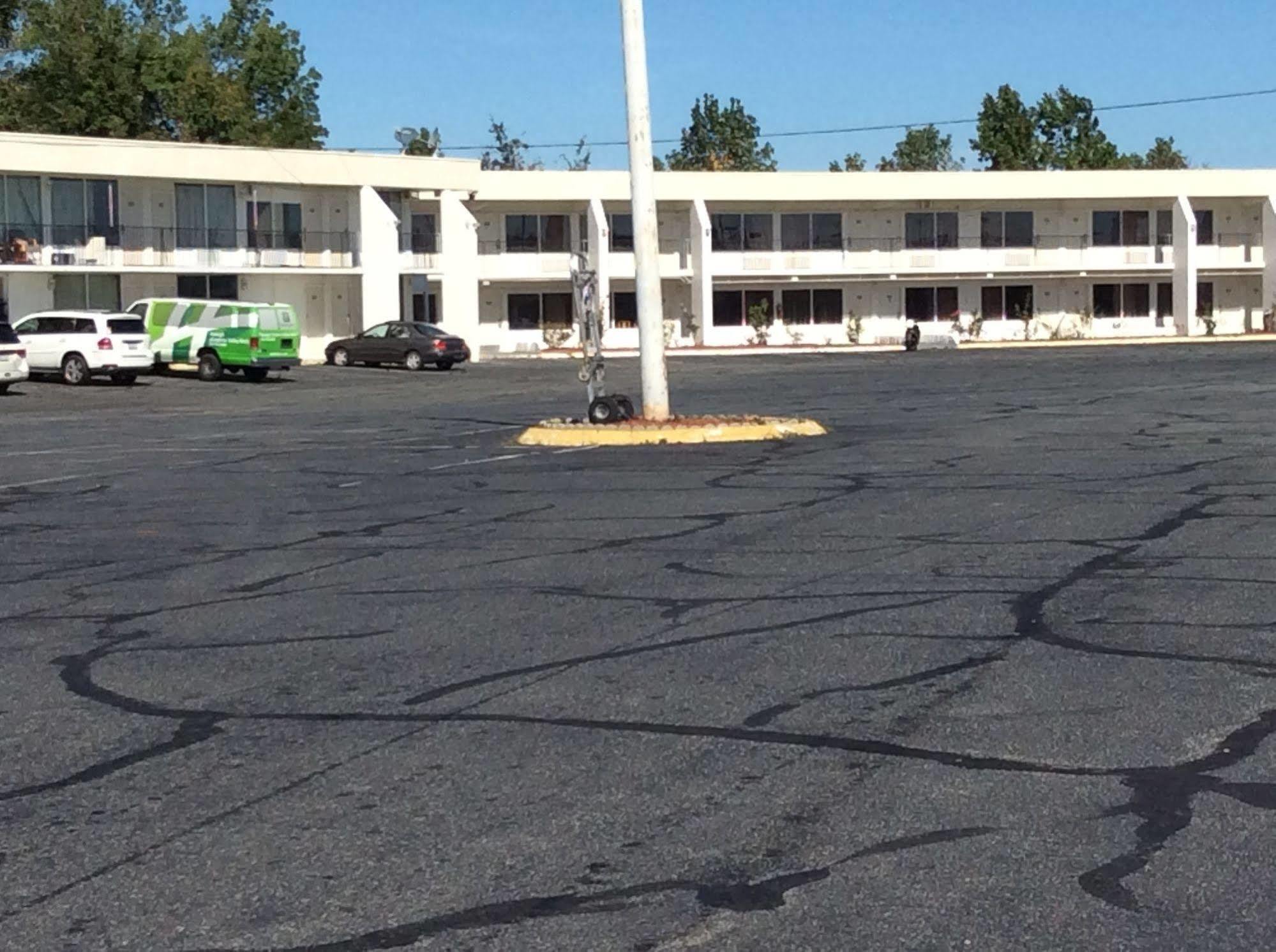 Motel 6 Burlington Luaran gambar
